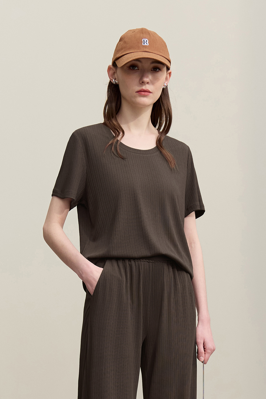 U-neck Ribbed Short-sleeve T-shirt
