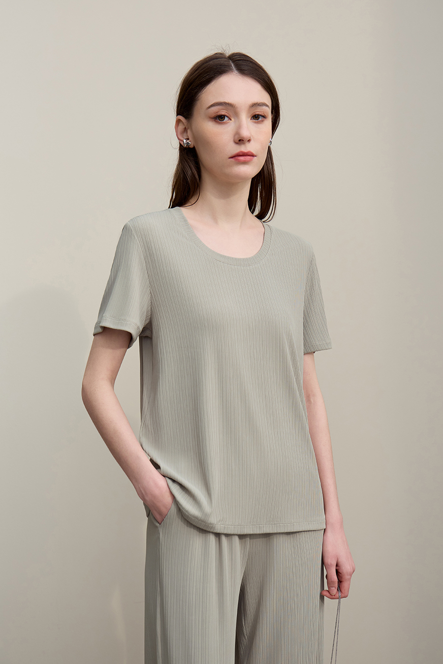 U-neck Ribbed Short-sleeve T-shirt