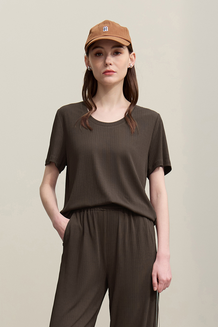 U-neck Ribbed Short-sleeve T-shirt