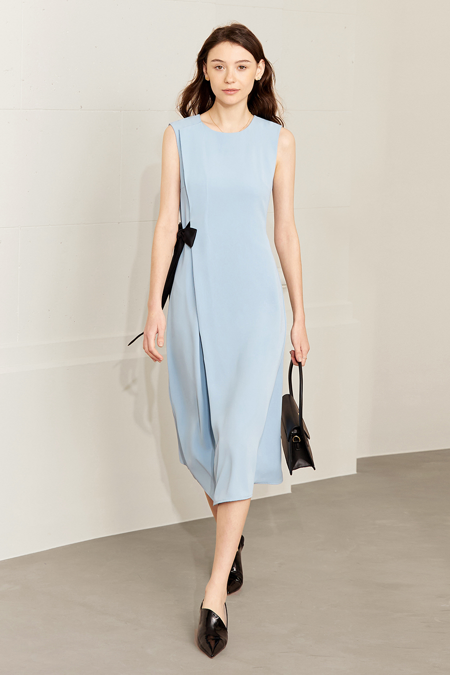 Contrast Tie Dress