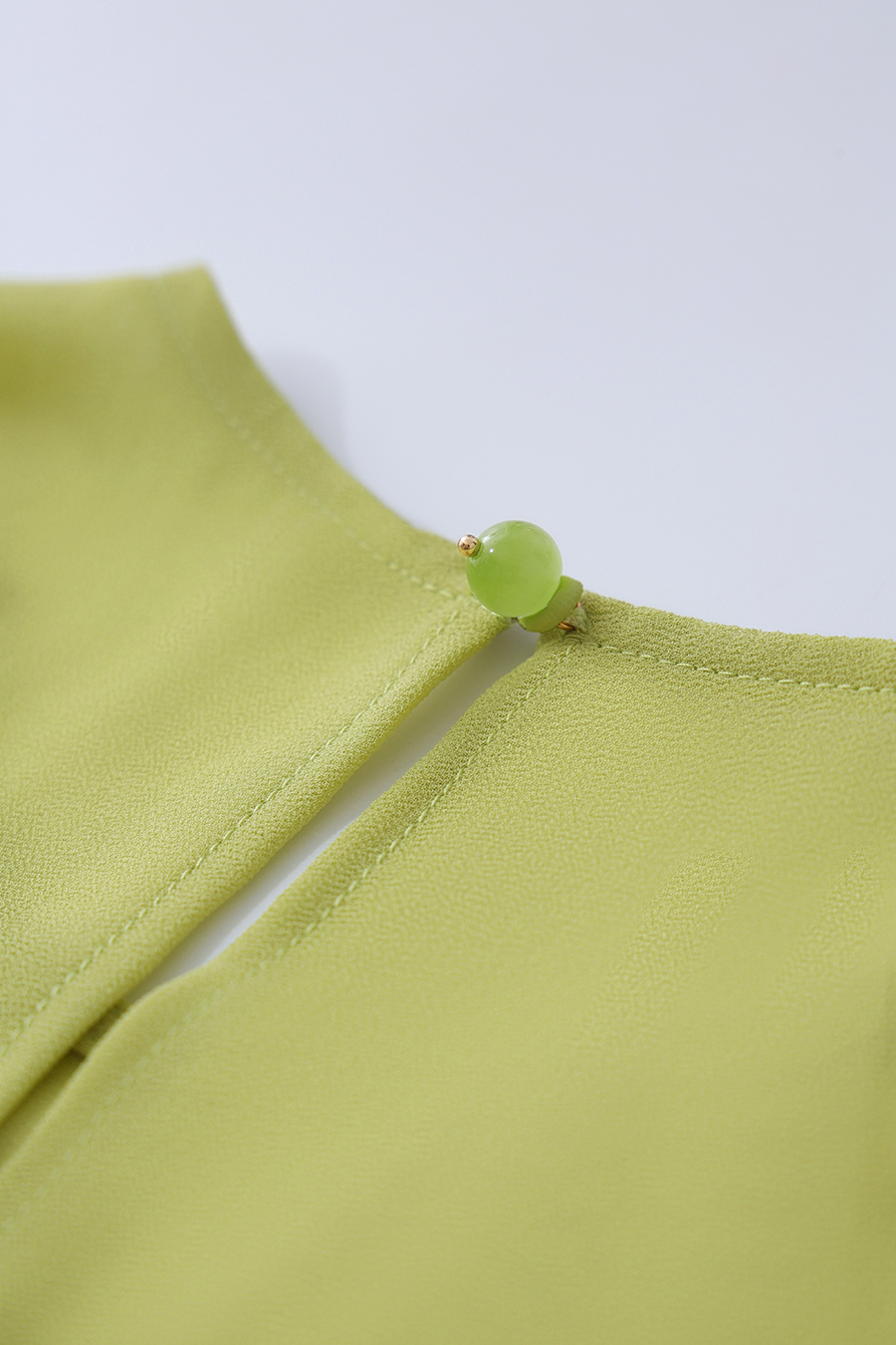 Satin Contrast Fabric Chiffon Blouse|AMII