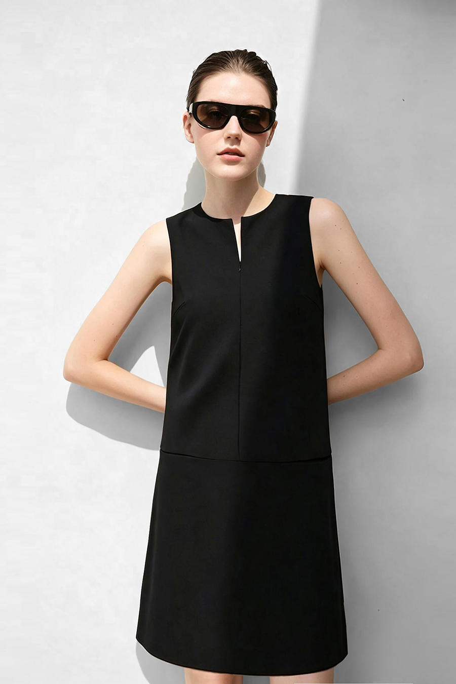 Lace Spliced Sleeveless Dress|AMII