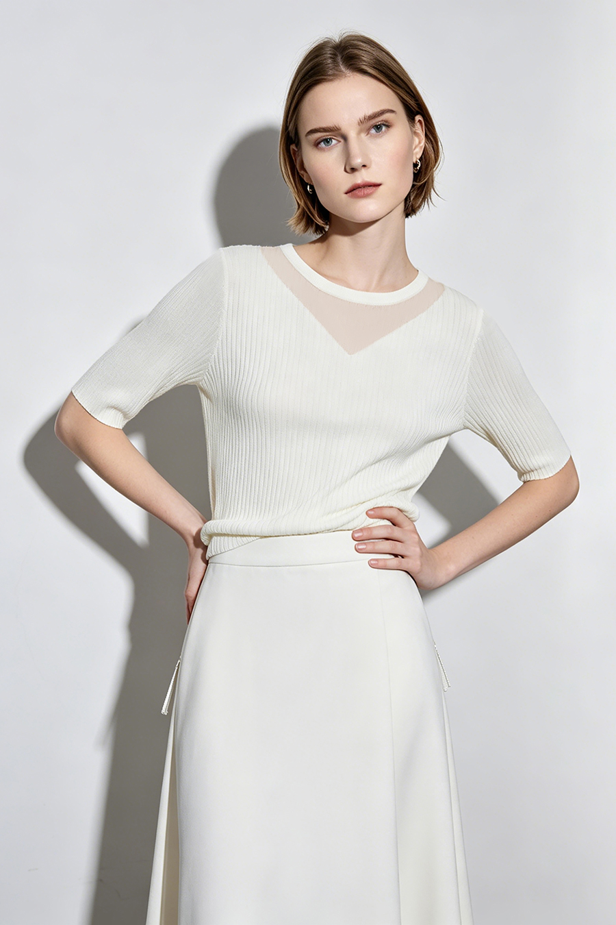 Organza Spliced Knit Sweater|AMII