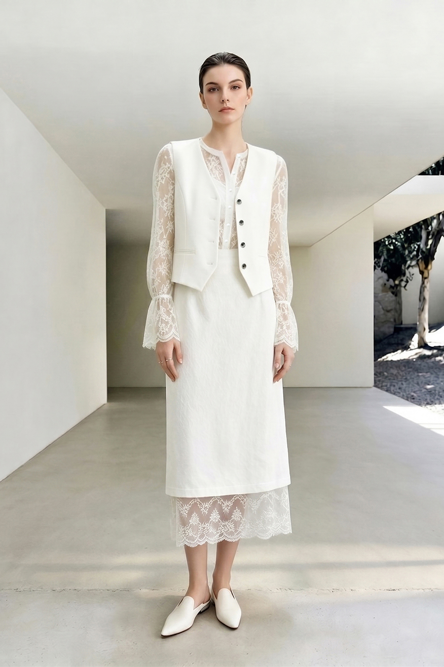 Round Neck Eyelash Lace Shirt | AMII