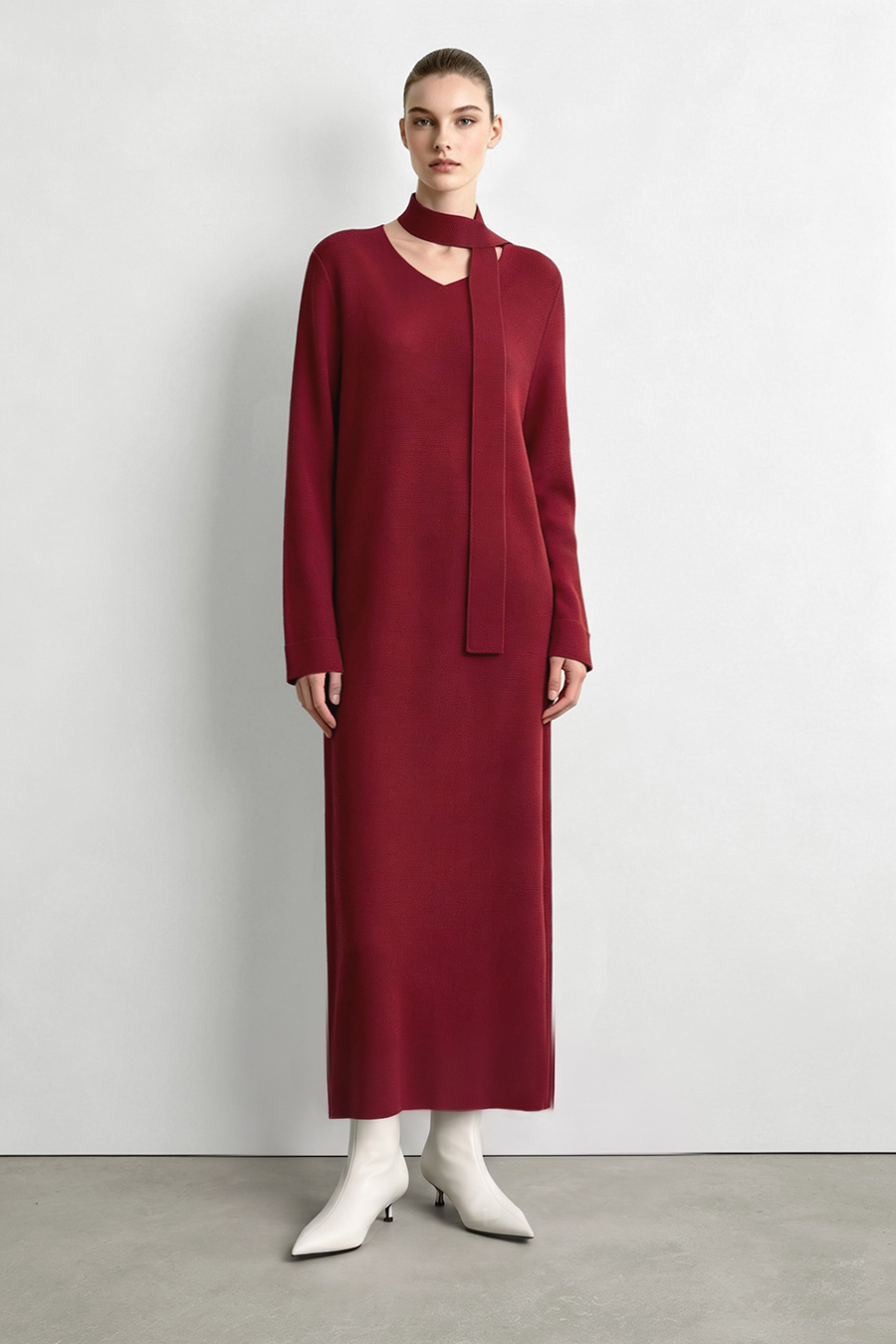 V-Neck Belted Dress|AMII
