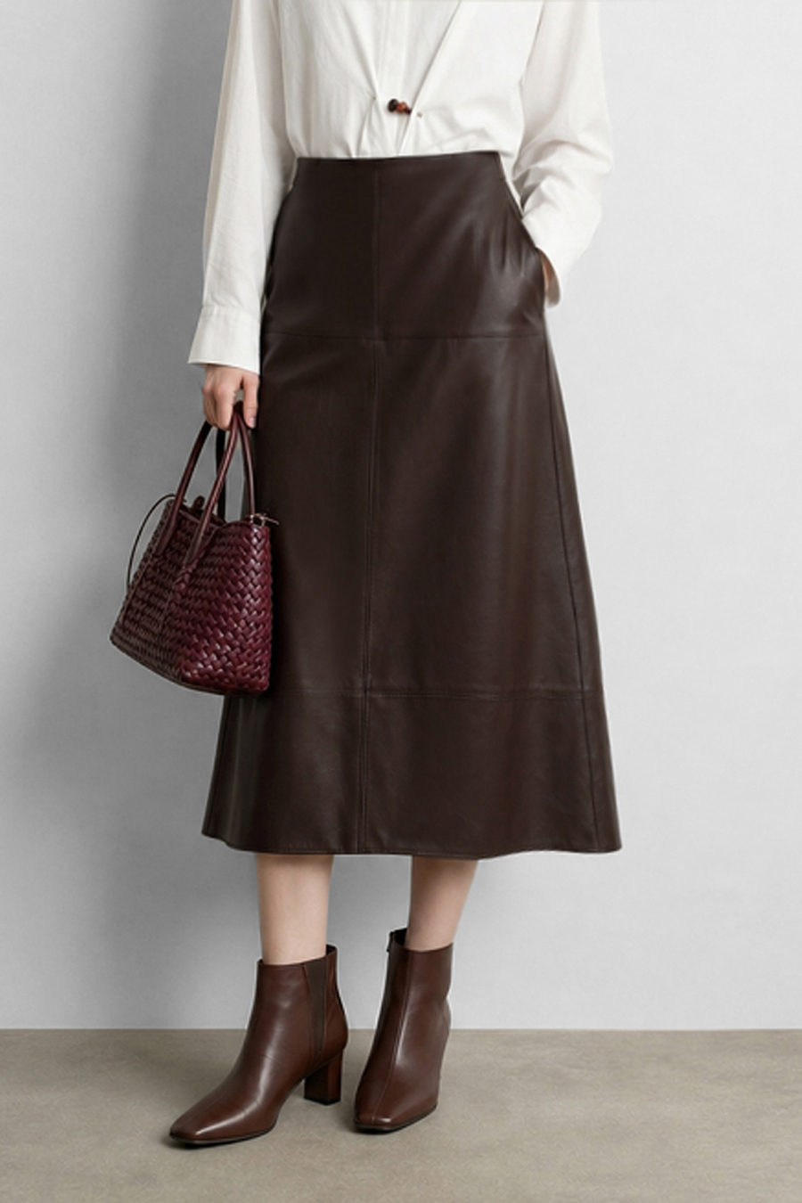 Faux Leather Skirt | AMII