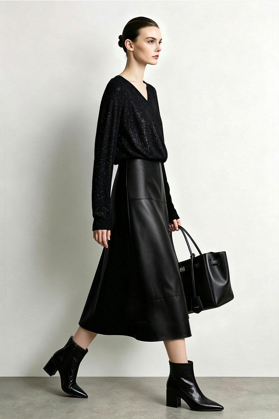 Faux Leather Skirt | AMII
