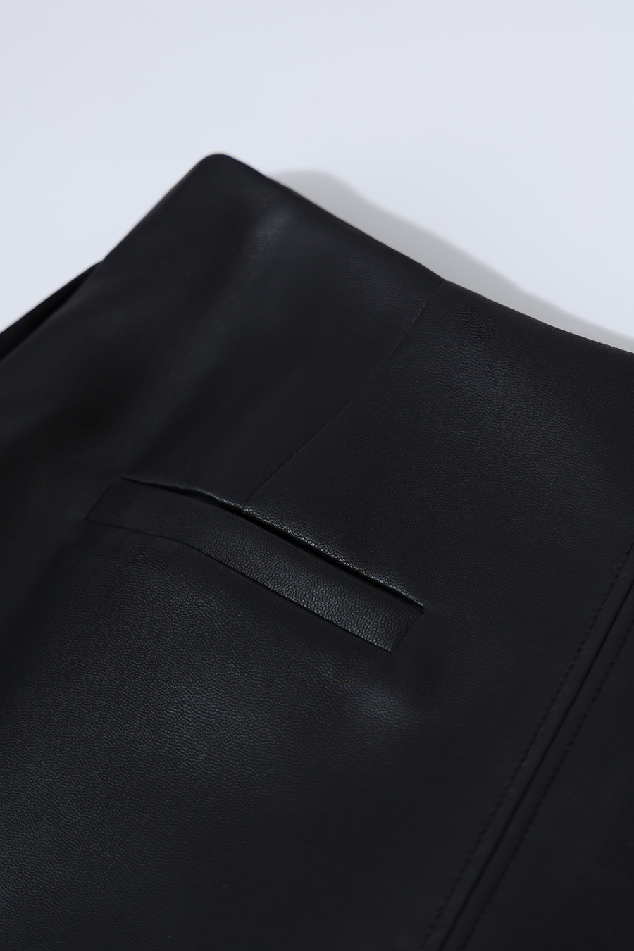 Faux Leather Skirt | AMII