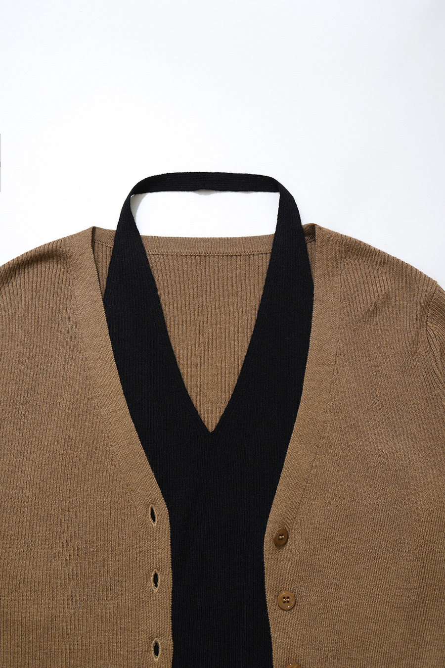 Faux‑Two‑Piece Cardigan|AMII