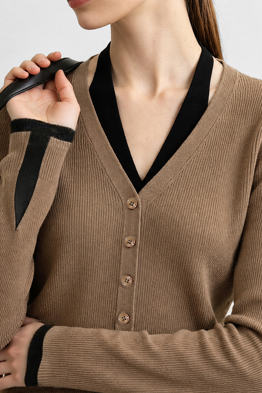 Faux‑Two‑Piece Cardigan|AMII