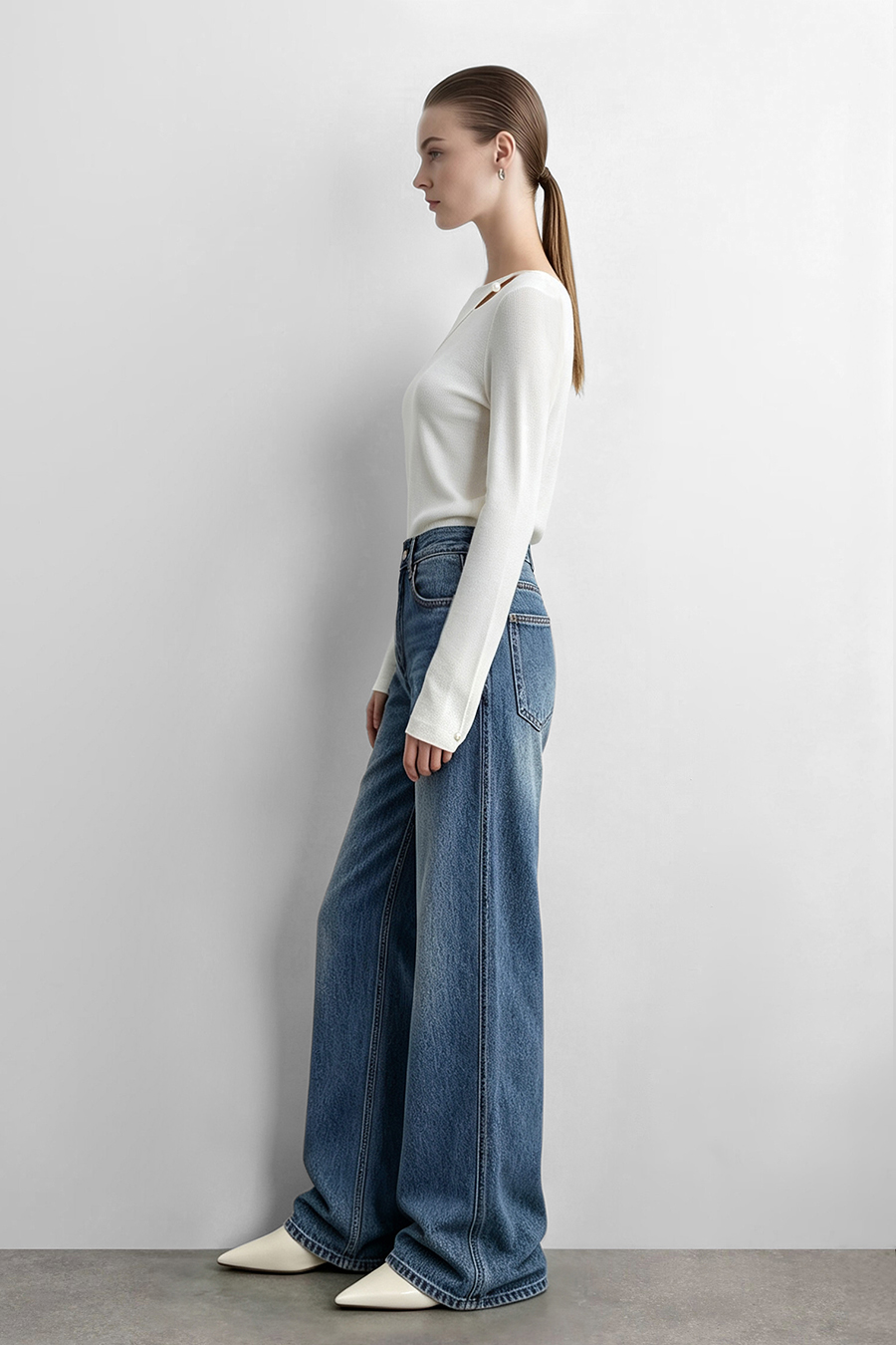 Cotton Flare Jeans | AMII