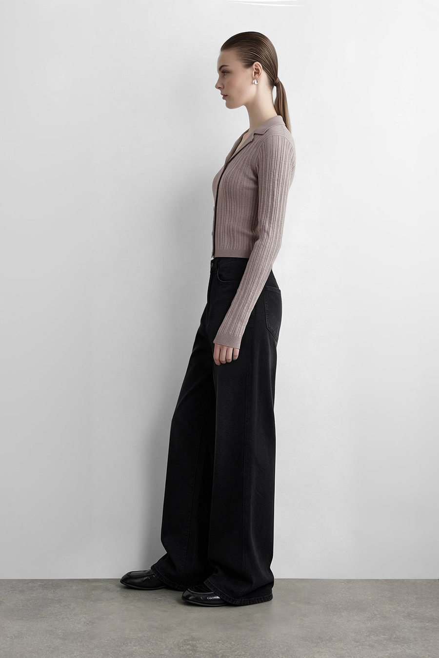Cotton Flare Jeans | AMII