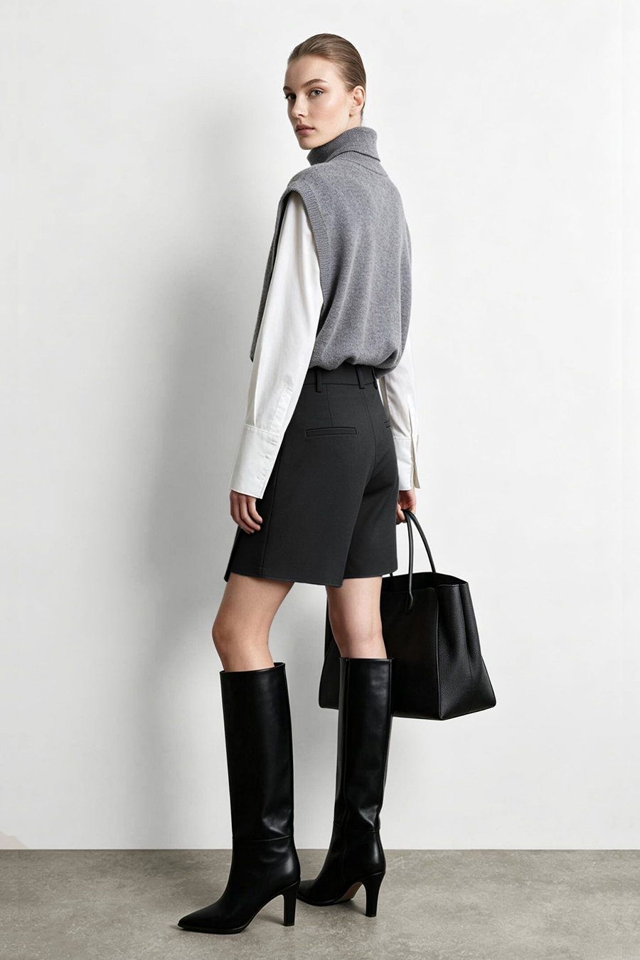 A-Line Casual Shorts | AMII