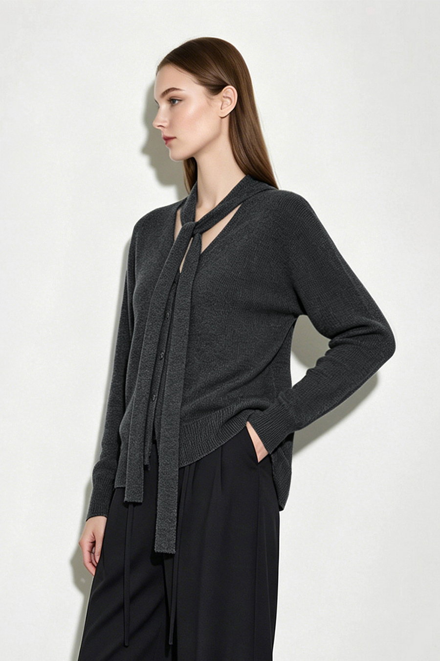 V-Neck Ribbon Knit Cardigan | AMII