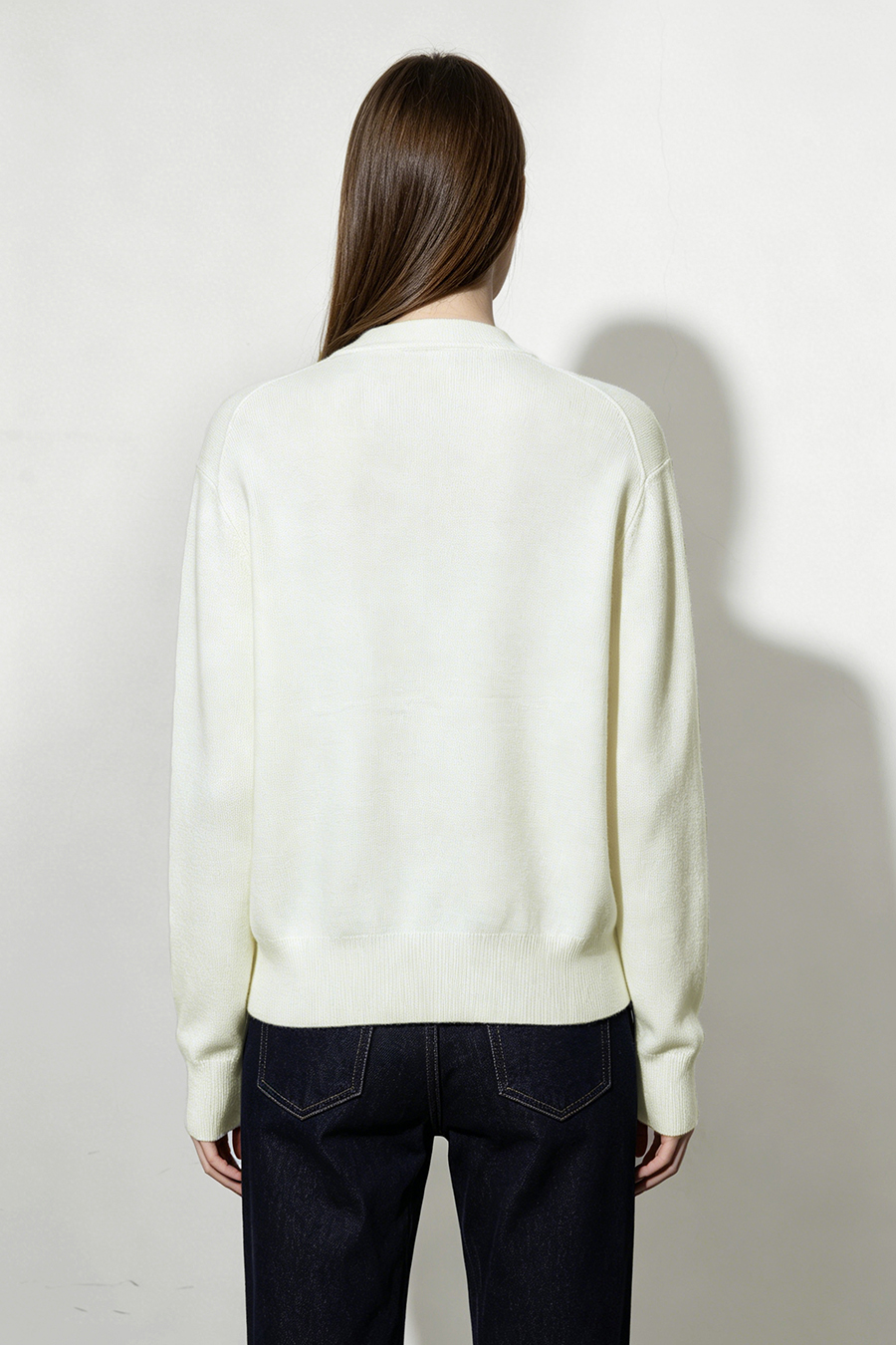 V-Neck Ribbon Knit Cardigan | AMII