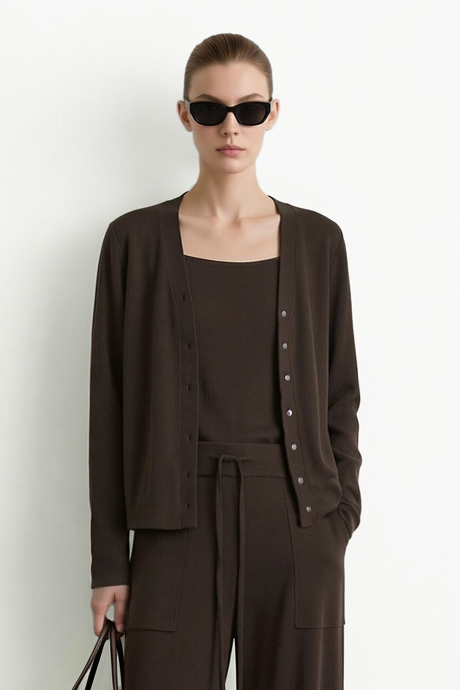 Versatile V-Neck Knit Cardigan | AMII