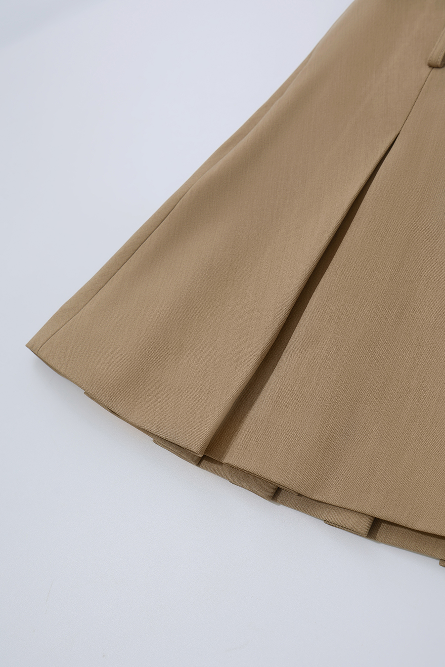 Box Pleat A-Line Skirt|AMII