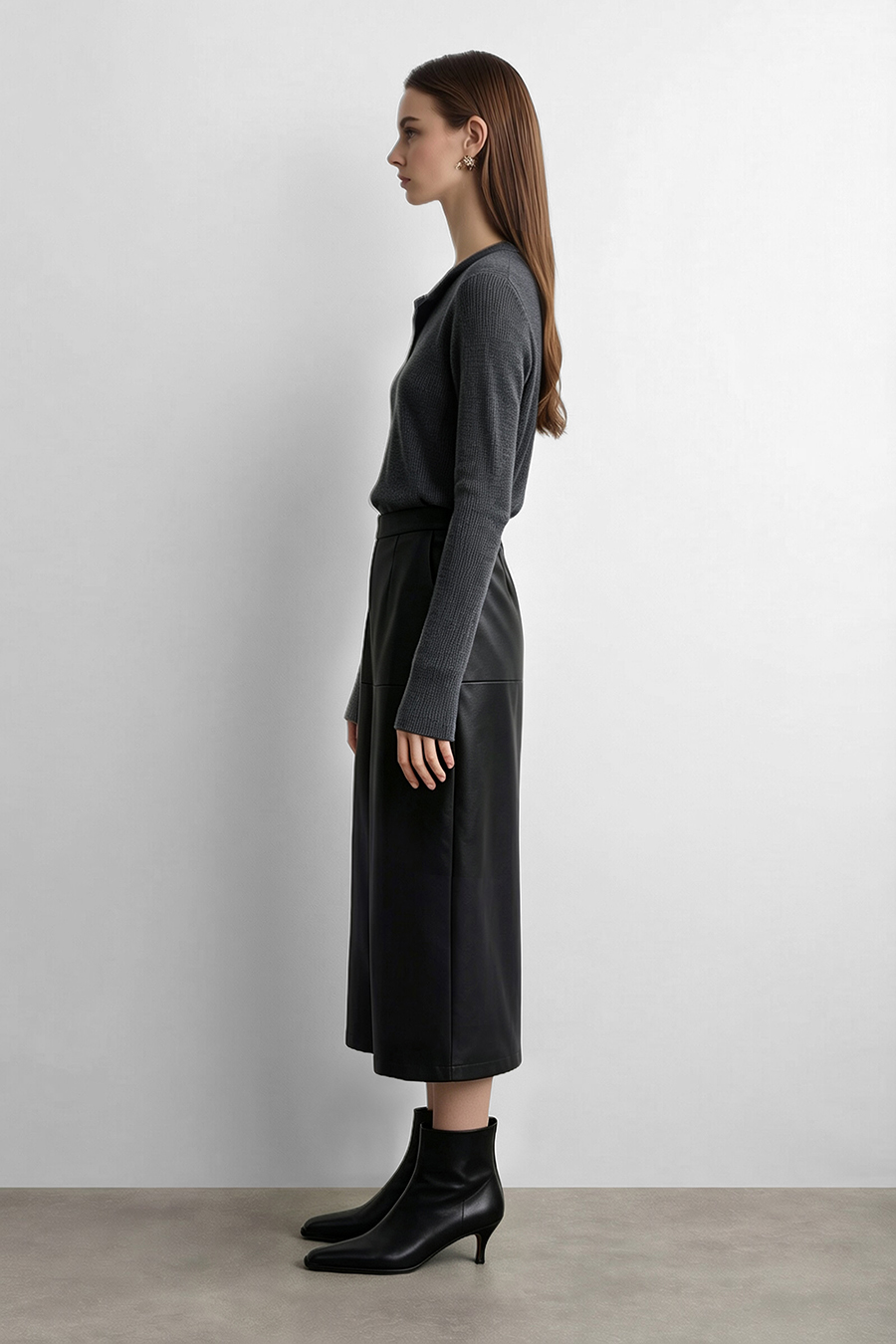 Crew Neck Half Placket Sweater | AMII