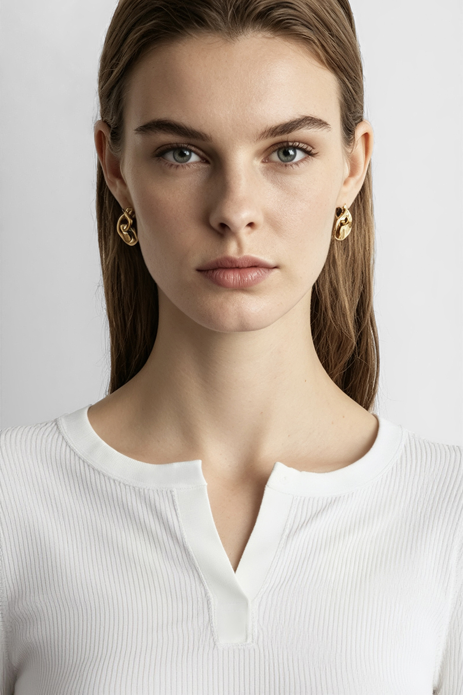 Crew Neck Half Placket Sweater | AMII