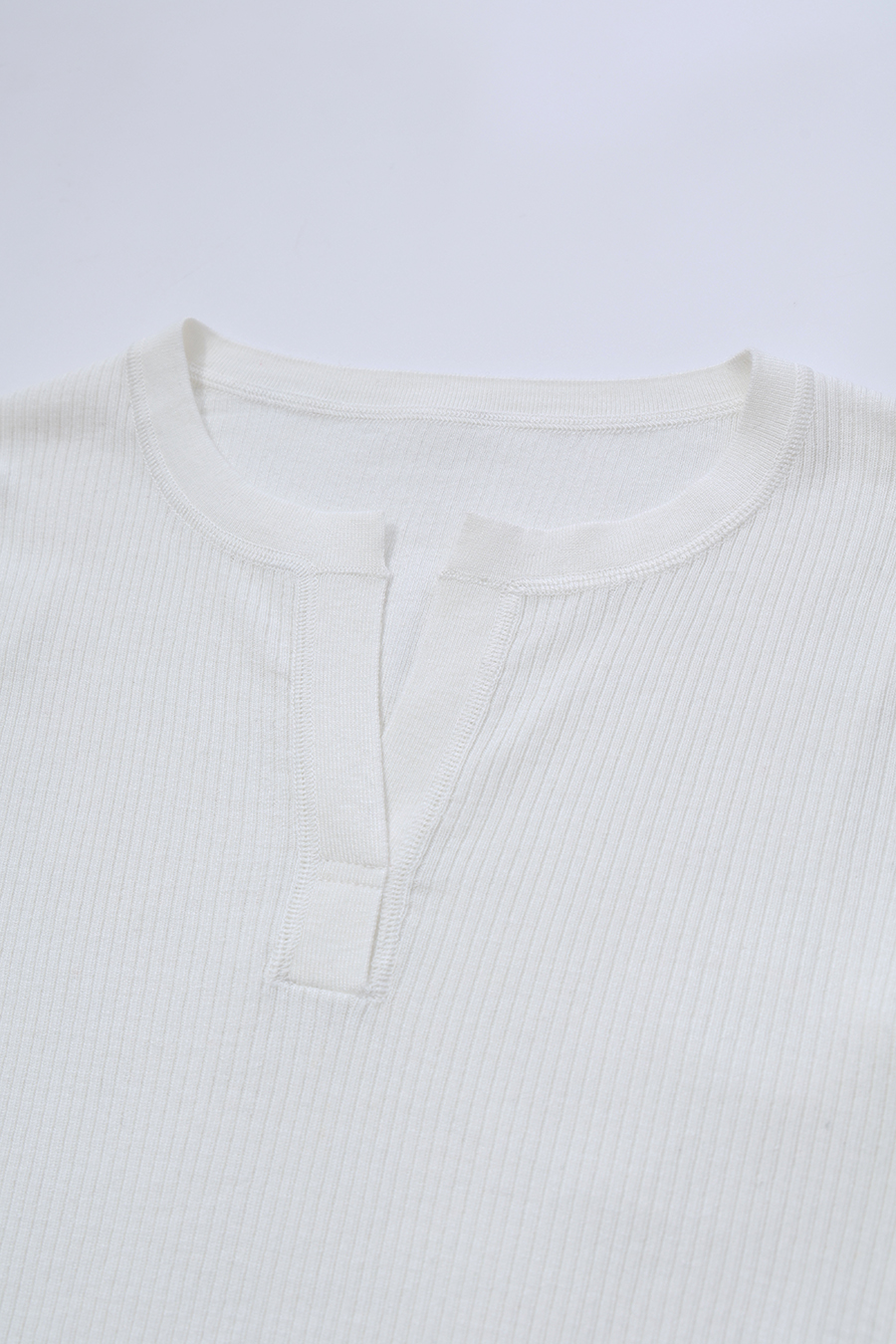 Crew Neck Half Placket Sweater | AMII