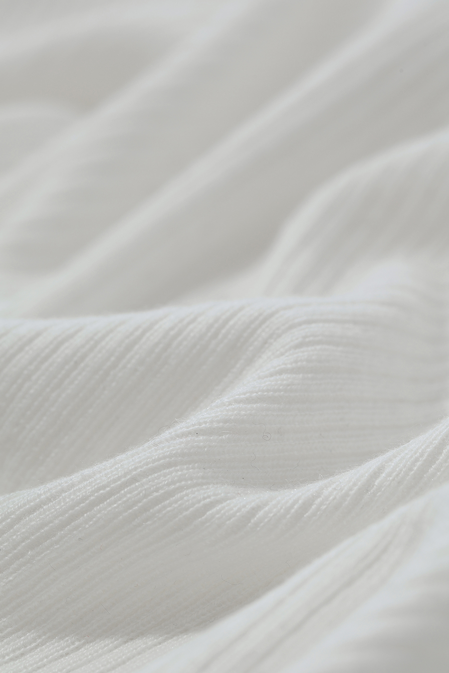 Crew Neck Half Placket Sweater | AMII