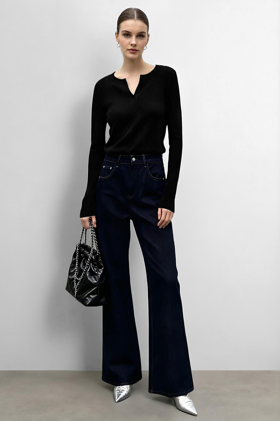 Crew Neck Half Placket Sweater | AMII