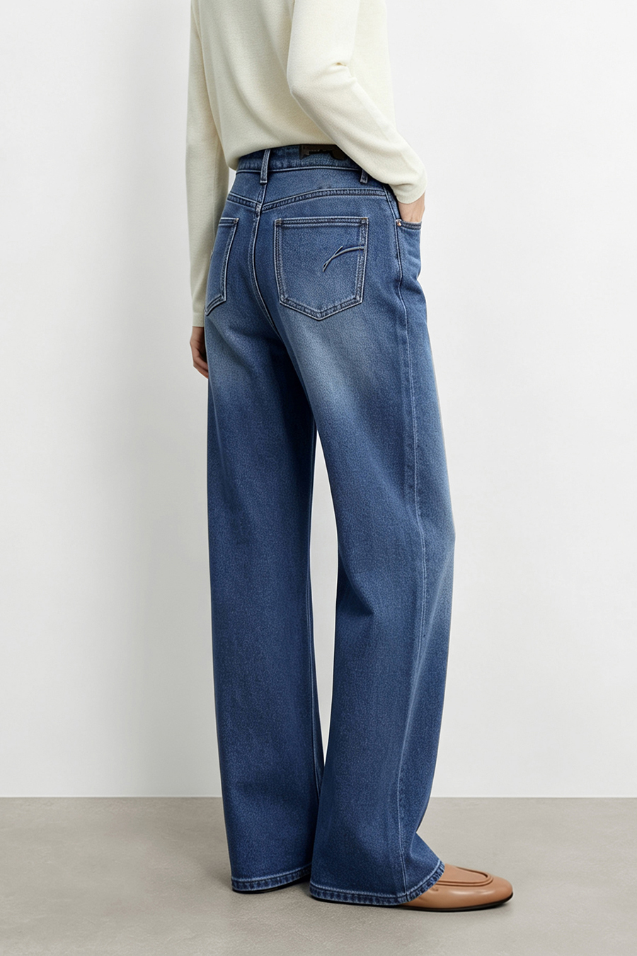 Cotton Straight Leg Jeans | AMII