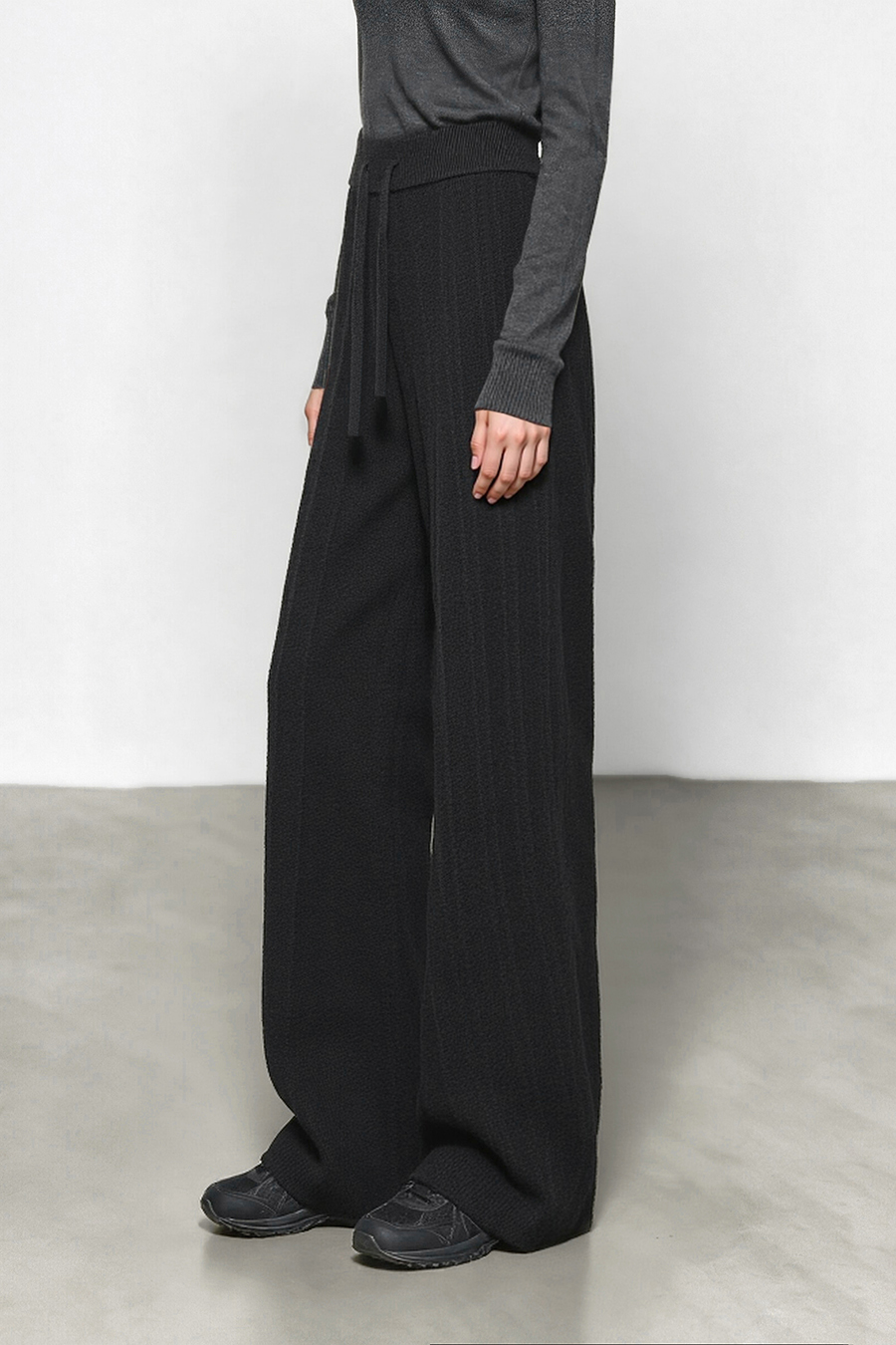 Drawstring Knit Casual Pants|AMII