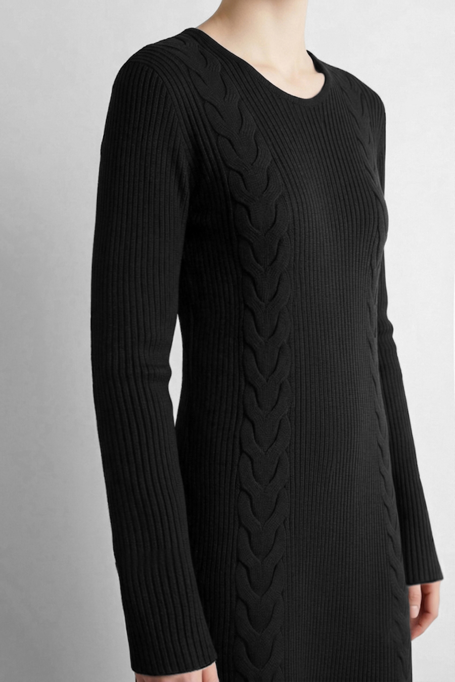 V-Neck Cable Knit Dress | AMII