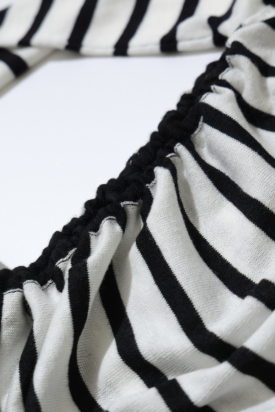 Striped Henley Sweater|AMII