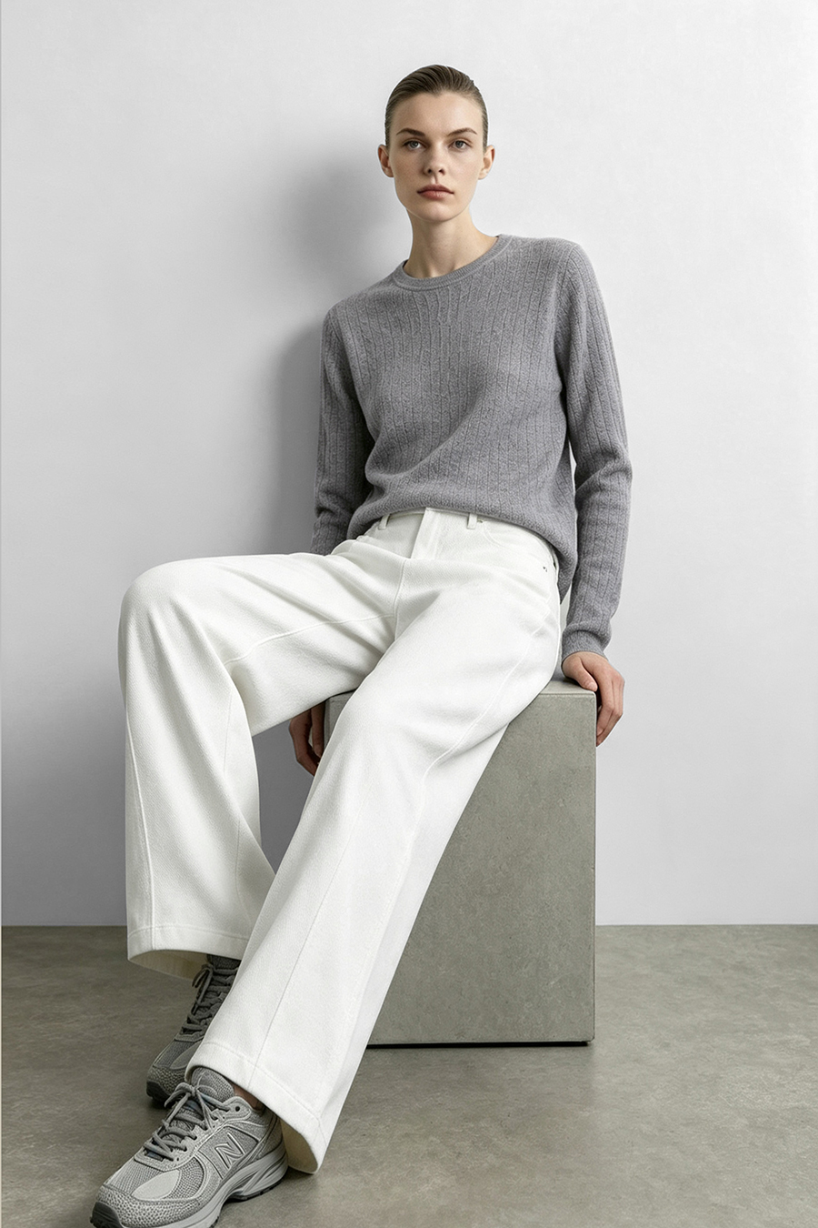 Crew Neck Cable‑Knit Hollow Sweater|AMII