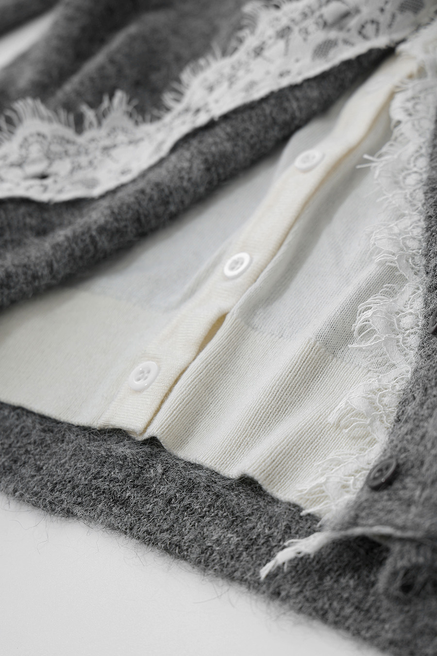 Color-Block Knit Cardigan|AMII