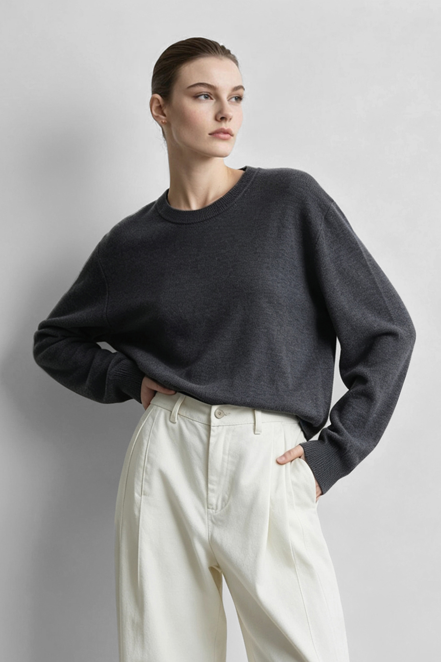 Crew Neck Loose-Fit Long Sleeve Sweater|AMII