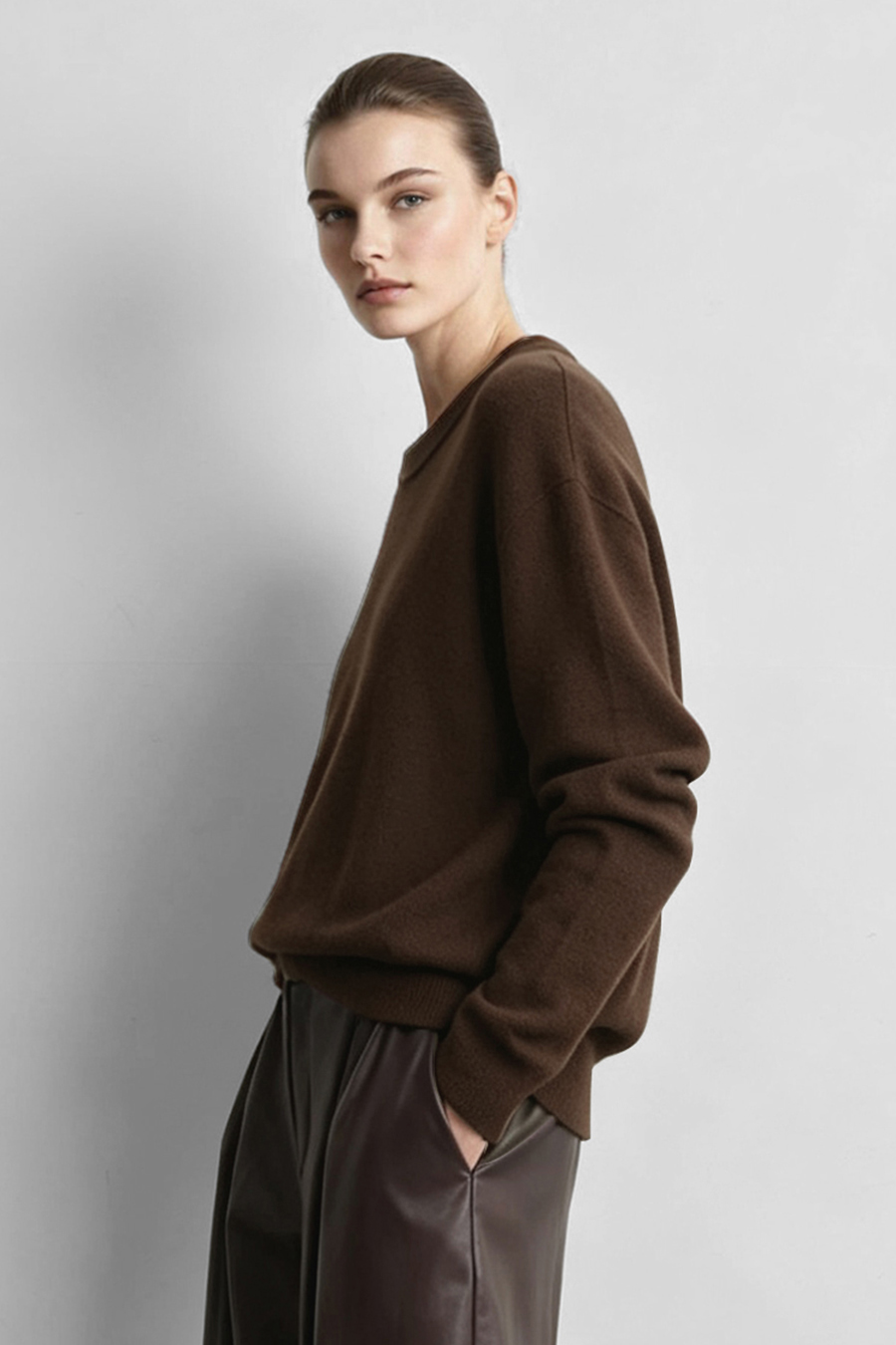 Crew Neck Loose-Fit Long Sleeve Sweater|AMII