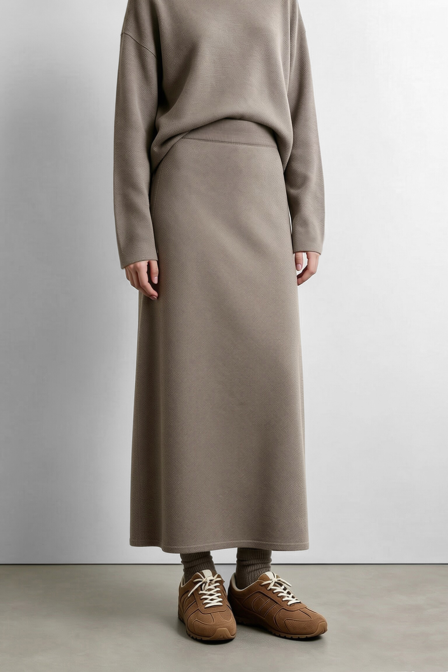 Back-Slit Knit Skirt|AMII