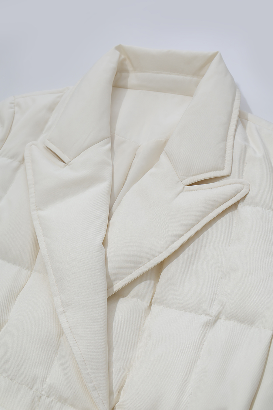 Notched Collar Drawstring Down Jacket|AMII