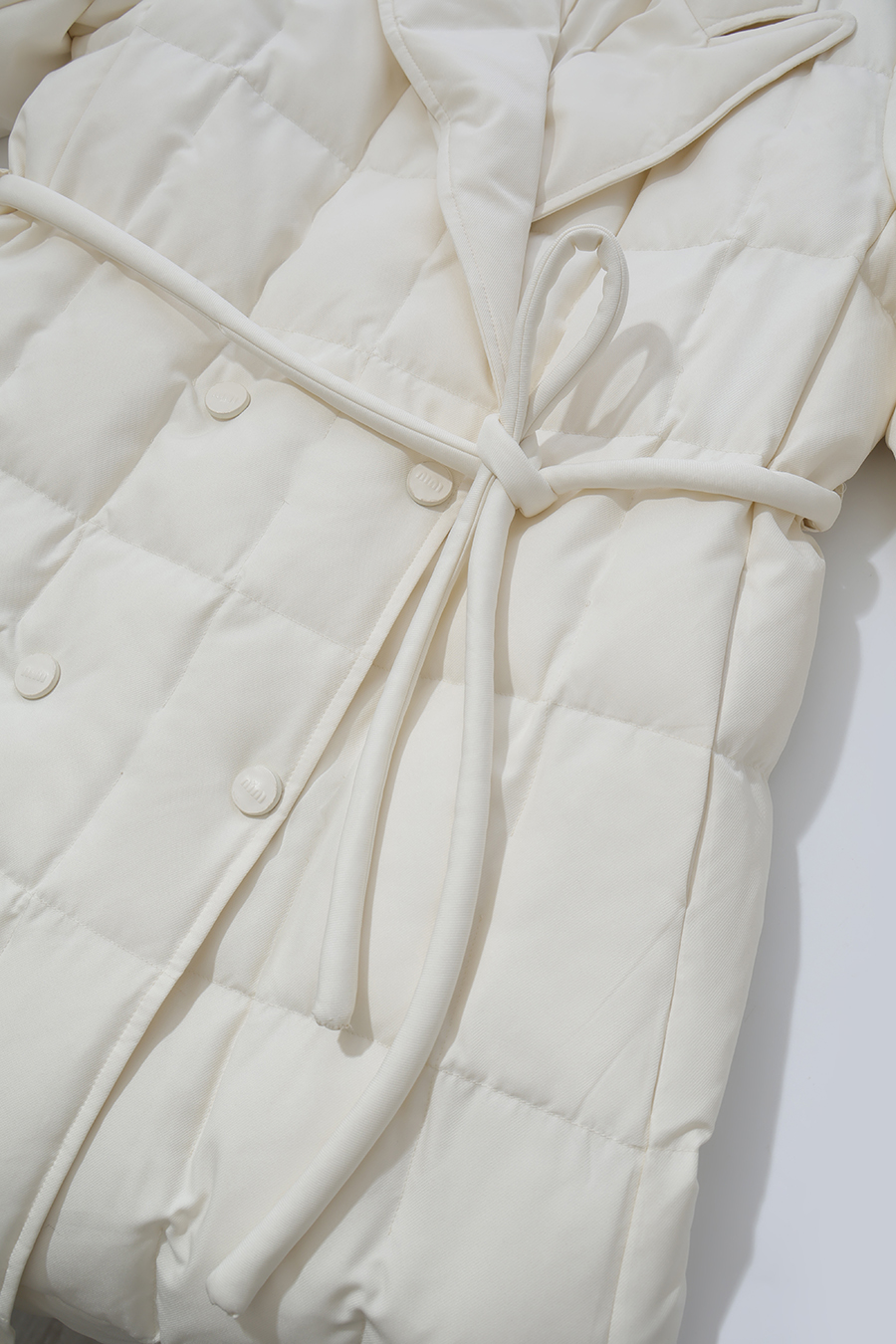 Notched Collar Drawstring Down Jacket|AMII
