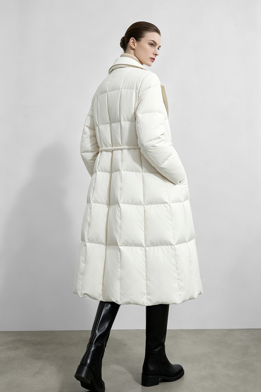 Notched Collar Drawstring Down Jacket|AMII