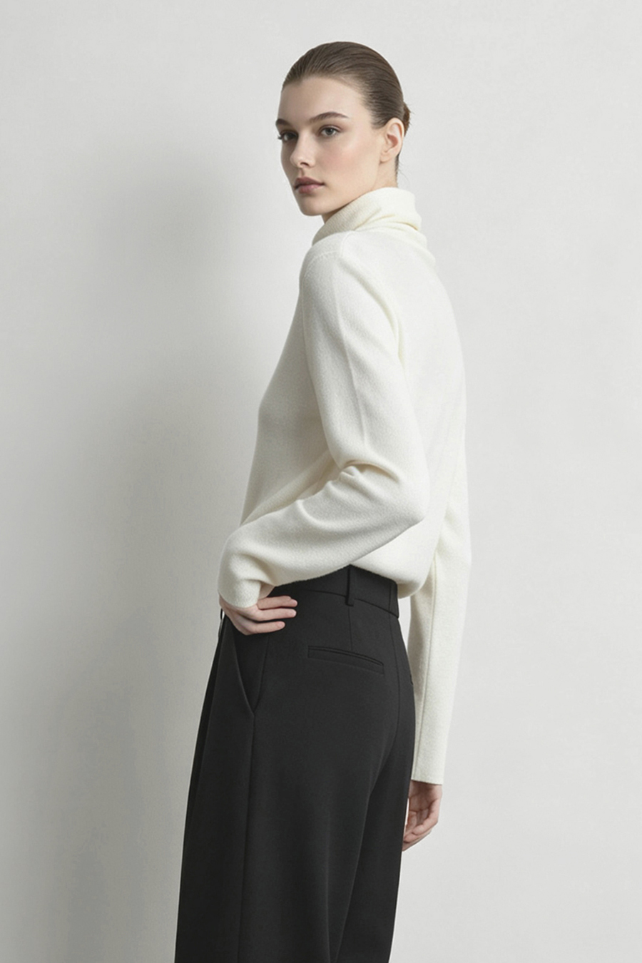 Drawstring Cowl Neck Sweater|AMII