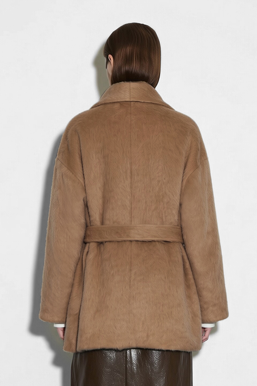 Belted Wool Coat with Lapel Collar|AMII
