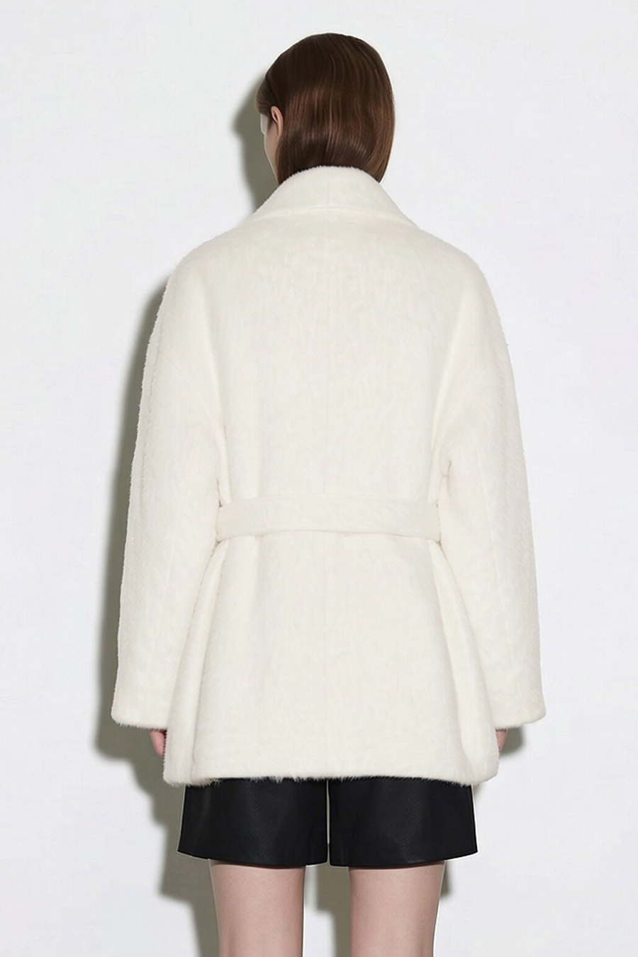 Belted Wool Coat with Lapel Collar|AMII