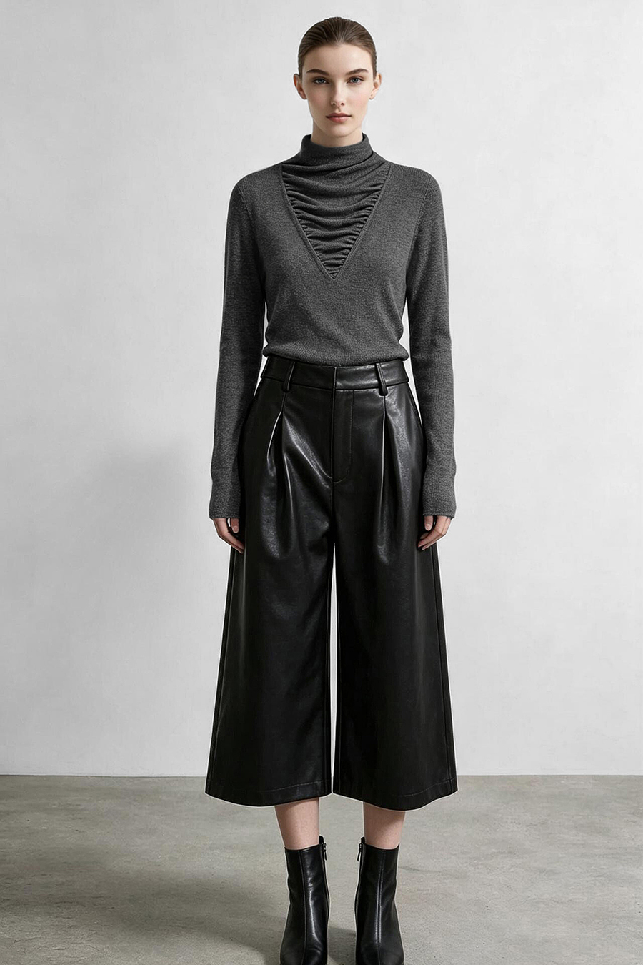 Slouchy Mock Neck T-Shirt|AMII