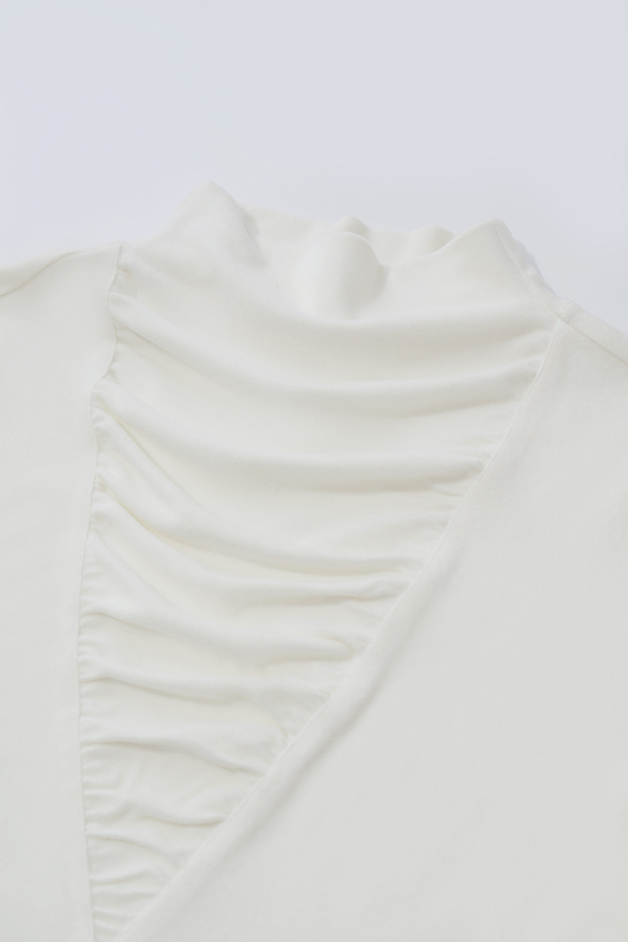 Slouchy Mock Neck T-Shirt|AMII