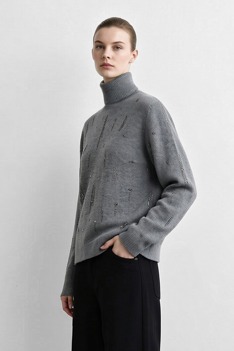 Tube Bead & Sequin Embellished Sweater|AMII