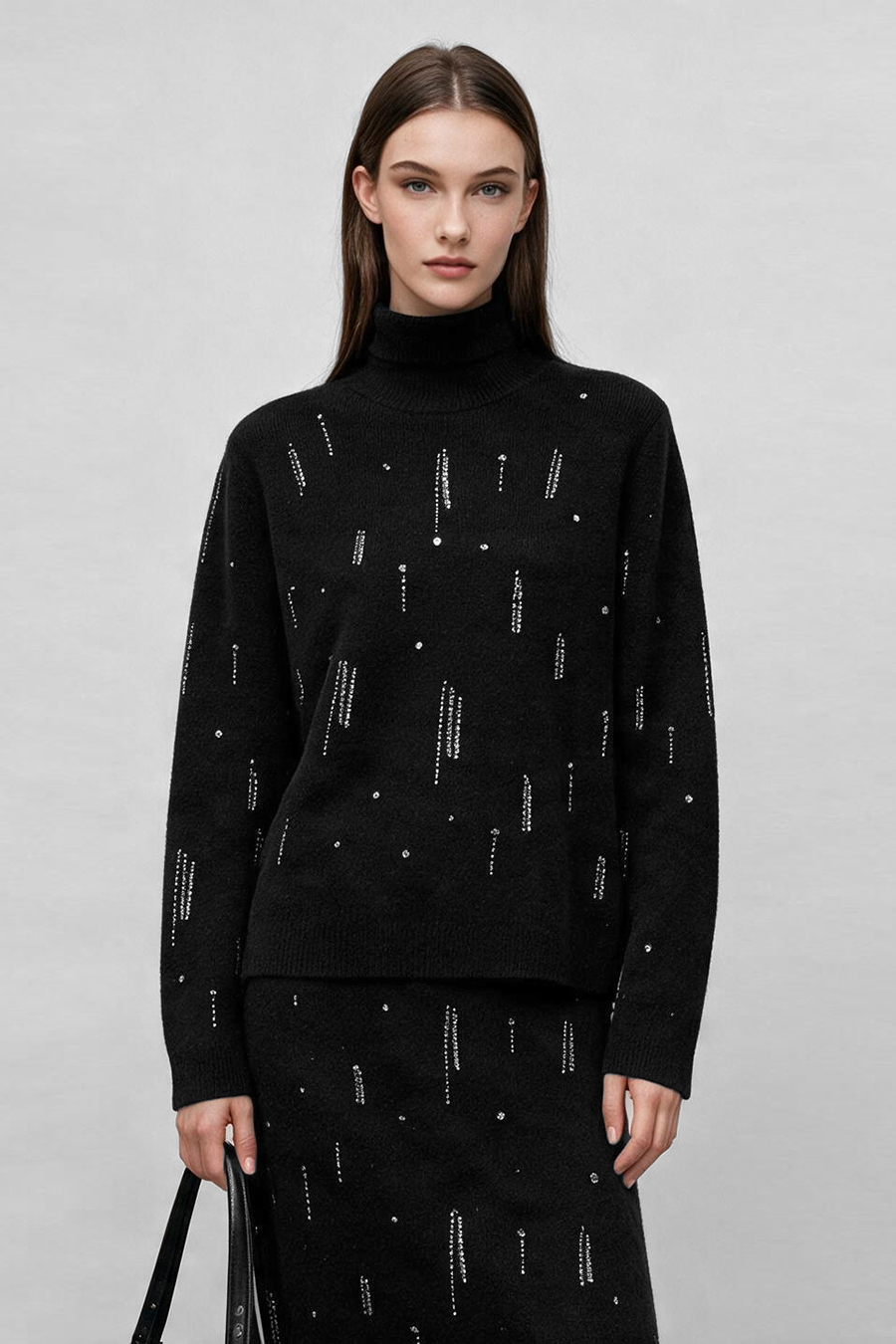 Tube Bead & Sequin Embellished Sweater|AMII