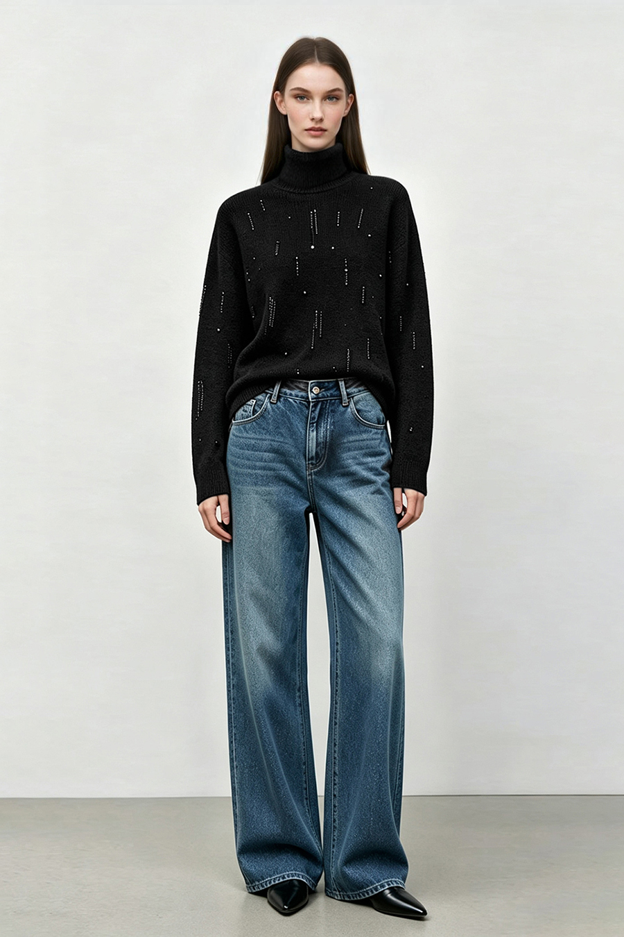 Tube Bead & Sequin Embellished Sweater|AMII