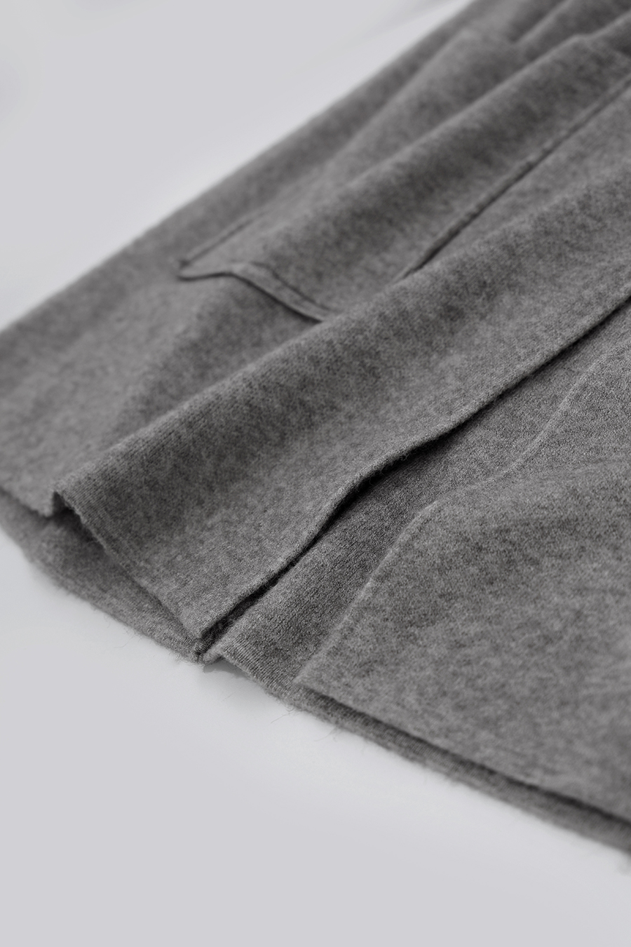 Loose V-Neck Knit Cardigan|AMII