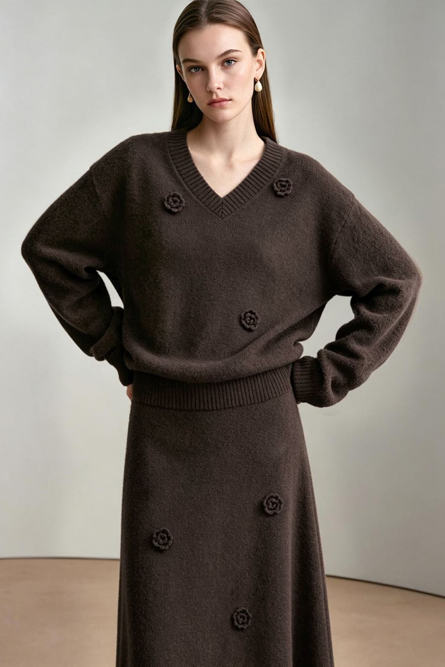 V-Neck Drop-Shoulder Crochet Sweater|AMII
