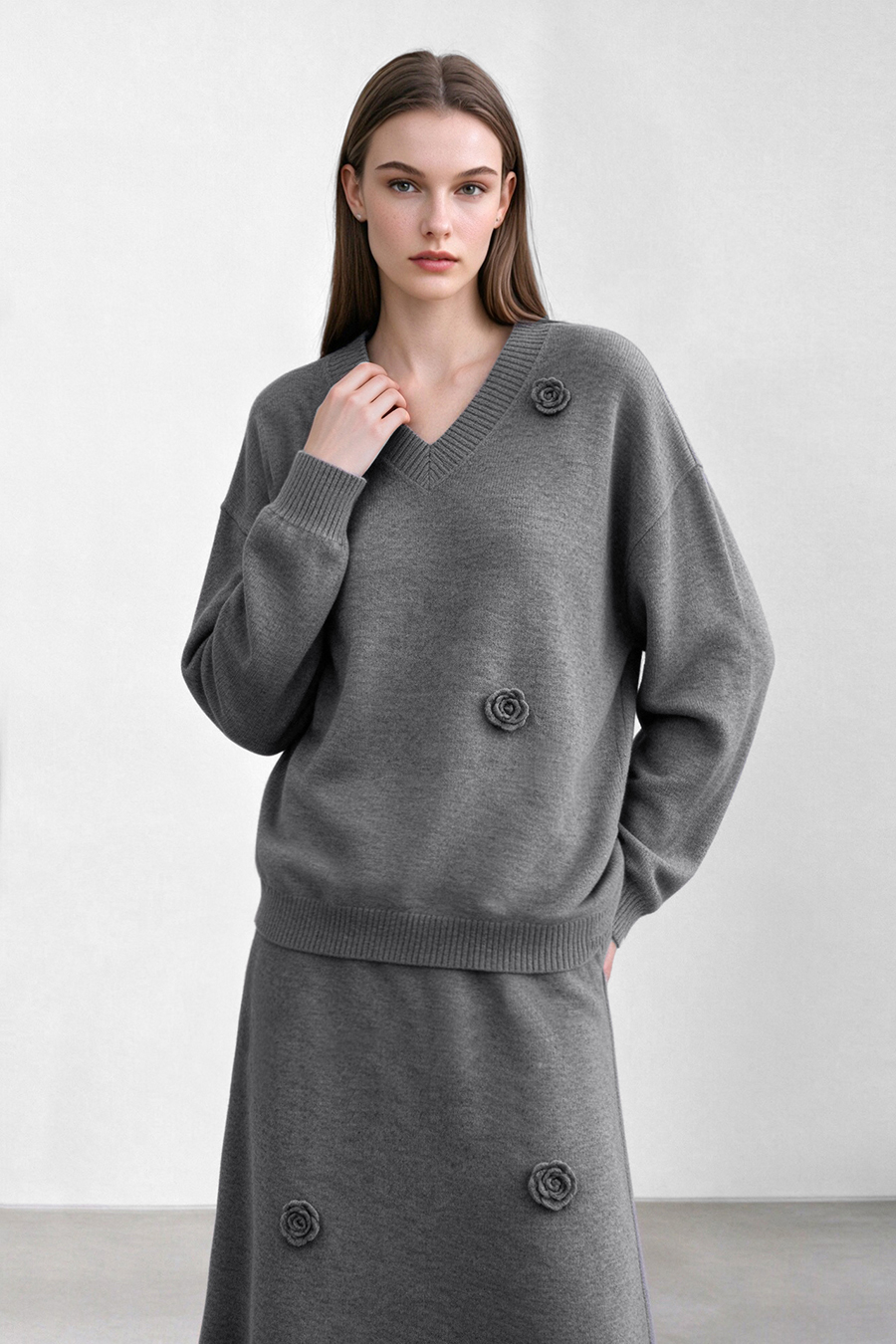 V-Neck Drop-Shoulder Crochet Sweater|AMII