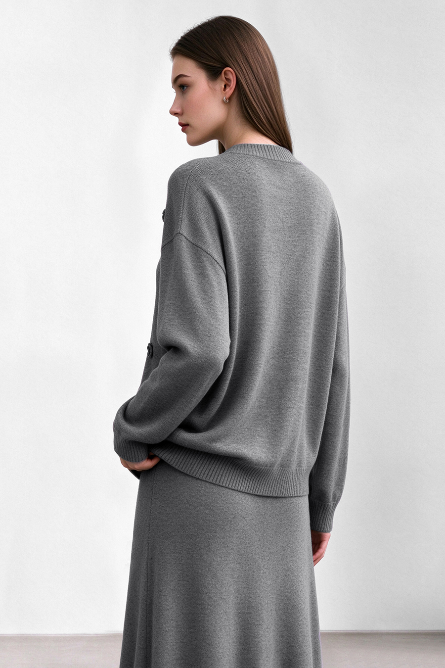 V-Neck Drop-Shoulder Crochet Sweater|AMII